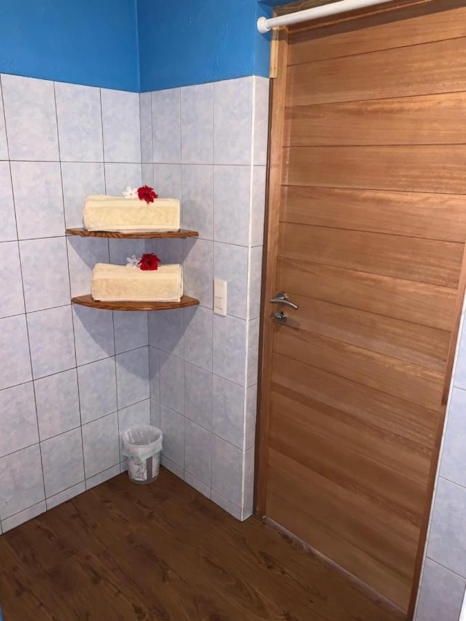 A Tomo Mai Homestay, Close To Airport, Private Bathroom Free Parking And Wifi With High Connection And Breakfast Optional Faaa Buitenkant foto