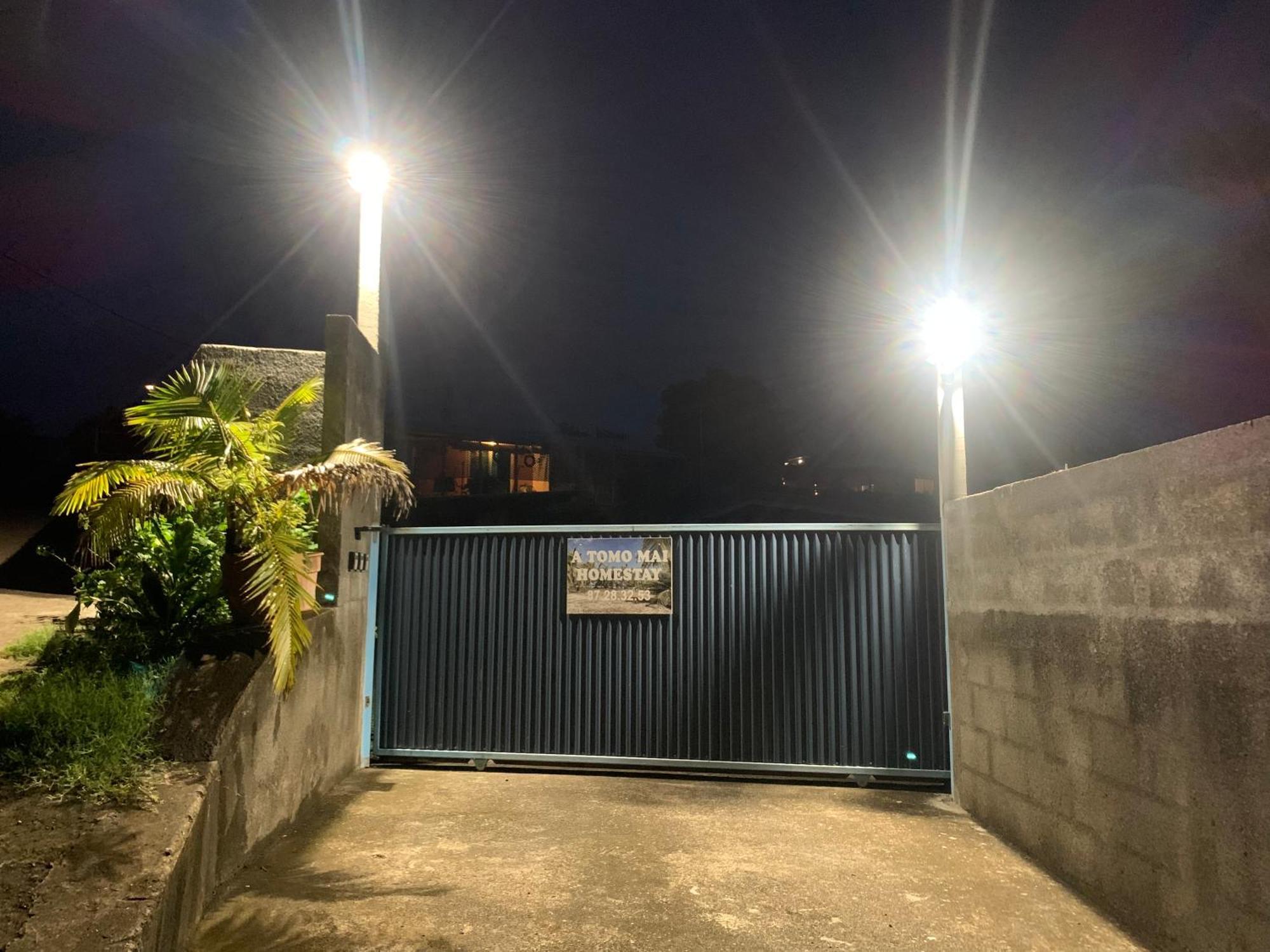 A Tomo Mai Homestay, Close To Airport, Private Bathroom Free Parking And Wifi With High Connection And Breakfast Optional Faaa Buitenkant foto
