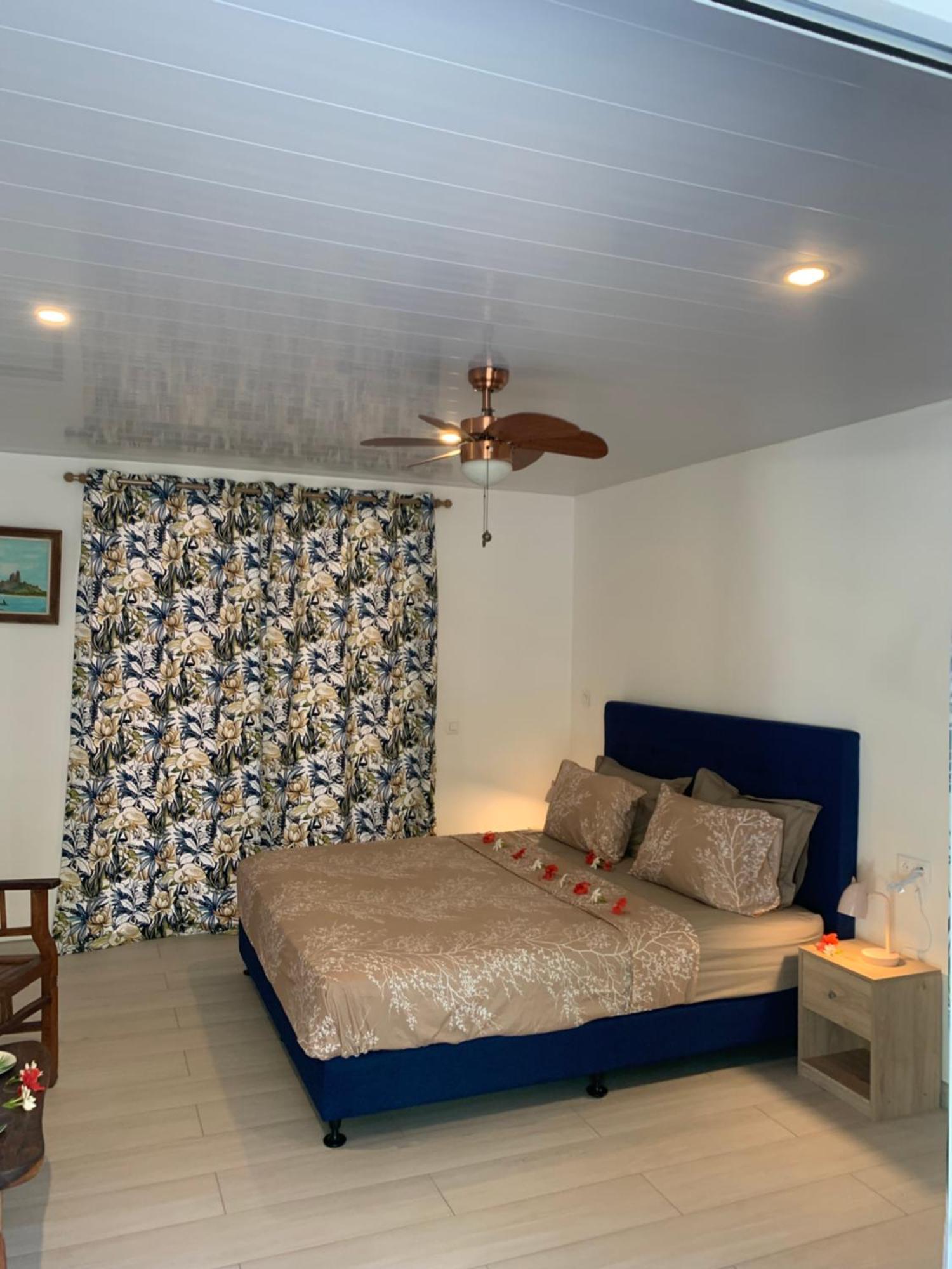 A Tomo Mai Homestay, Close To Airport, Private Bathroom Free Parking And Wifi With High Connection And Breakfast Optional Faaa Buitenkant foto