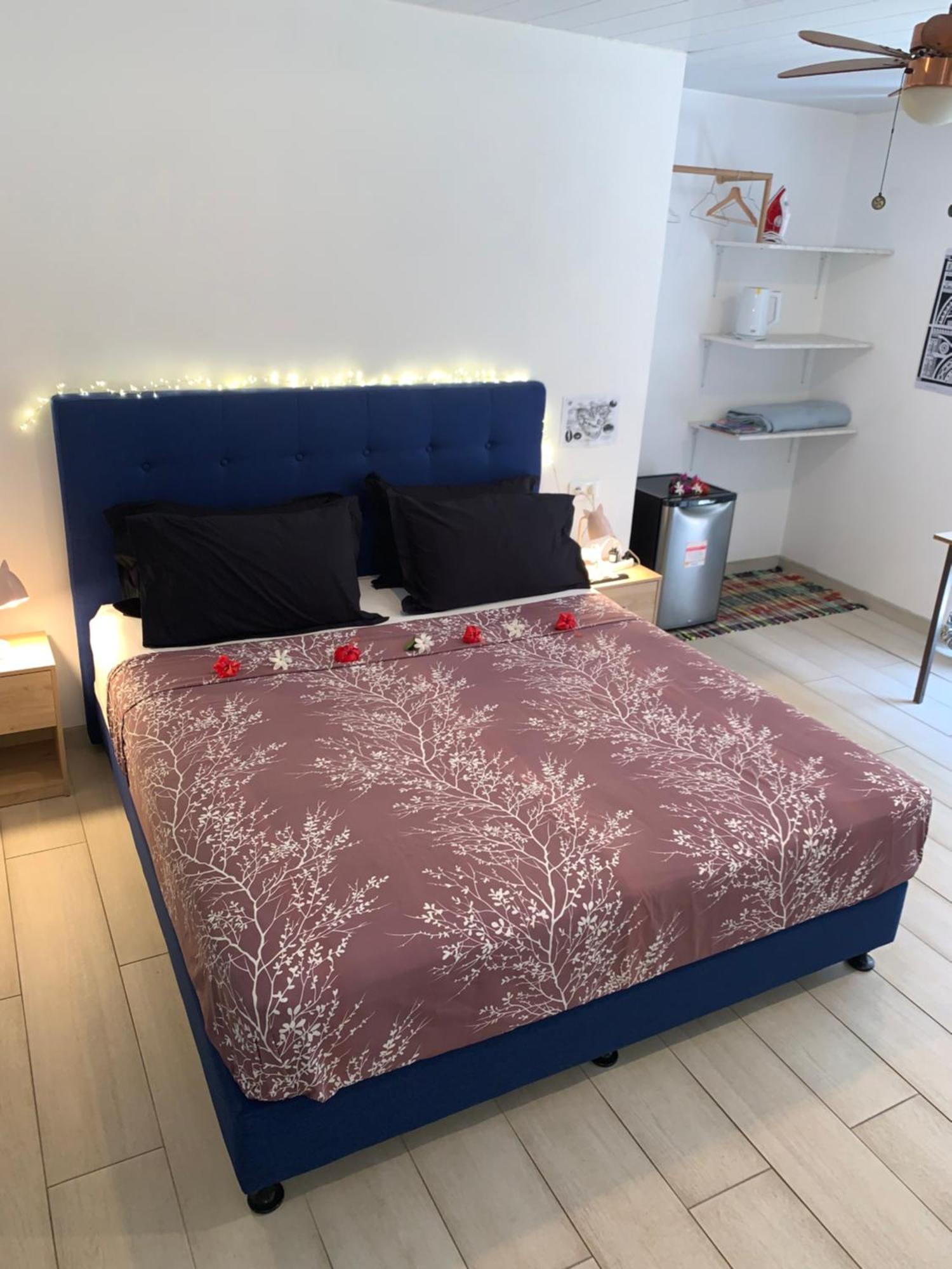 A Tomo Mai Homestay, Close To Airport, Private Bathroom Free Parking And Wifi With High Connection And Breakfast Optional Faaa Buitenkant foto